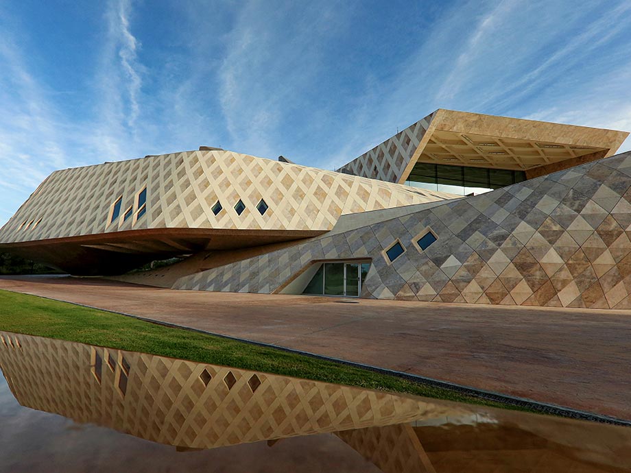 Sheikh Zayed Desert Learning Centre photo with reflection