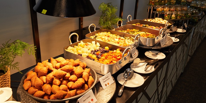 Aldar Club Lounge